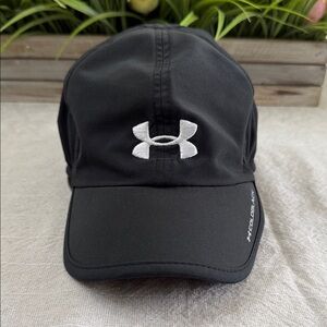 Under Armour ColdGear Black Hat Women’s OSFA Adjustable Strap Athletic Cap